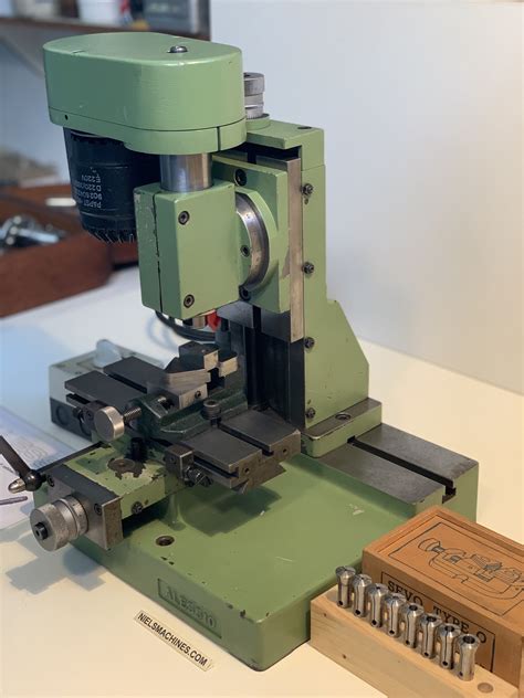 precision milling machine